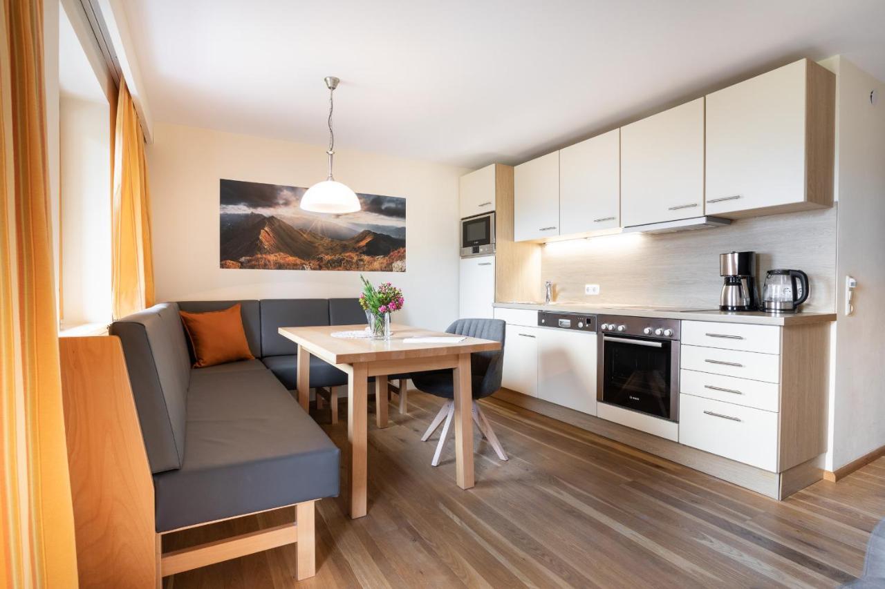 Appartements Hochlega Neukirchen am Großvenediger Eksteriør billede